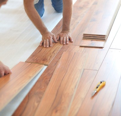 Sàn nhựa spc hèm khoá Vhome thi công vô cùng dễ dàng