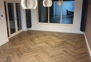 Sàn nhà biệt thự cũ sau khi sử dụng sàn nhựa hèm khóa SPC Vhome